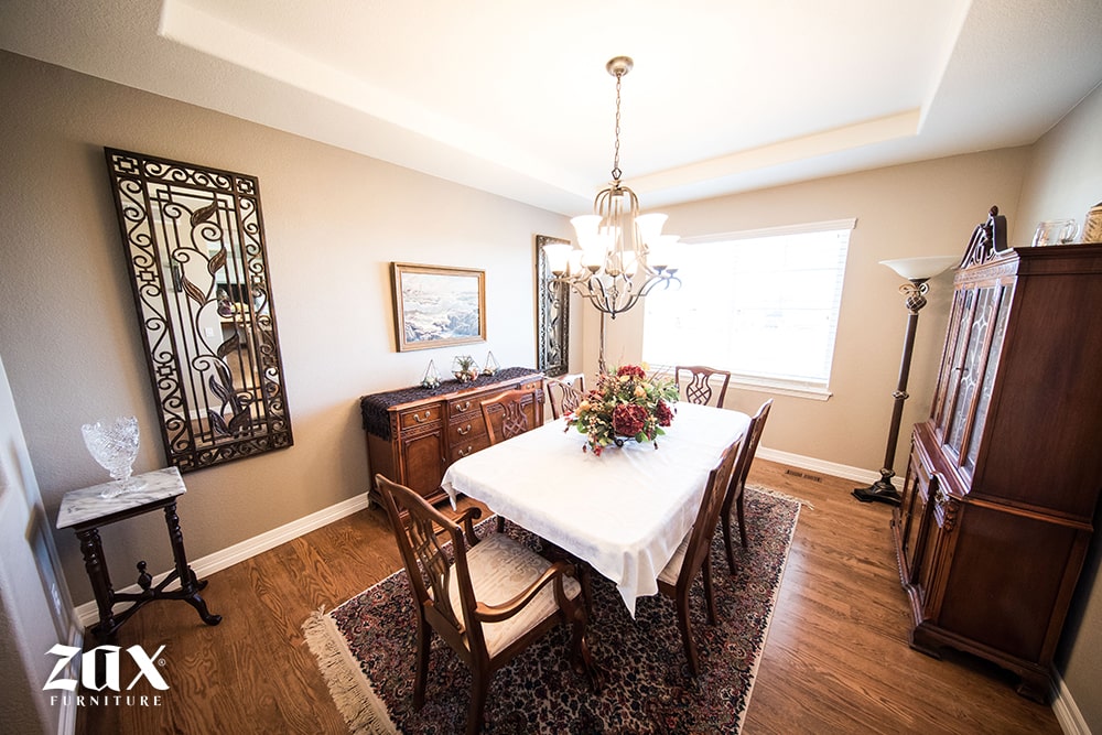 Dining Room 11