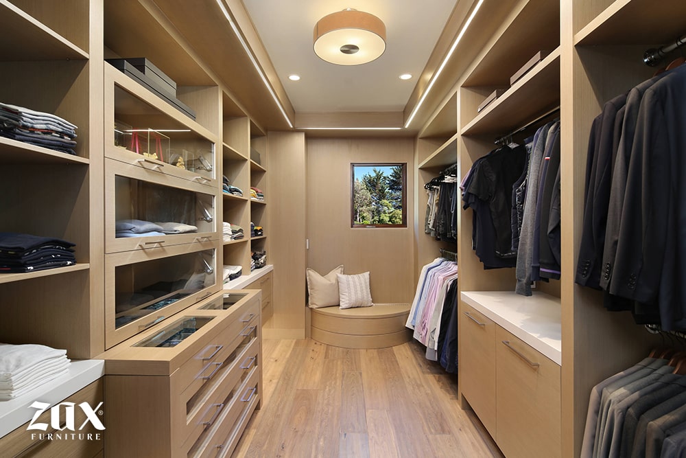 Dressing Room 18